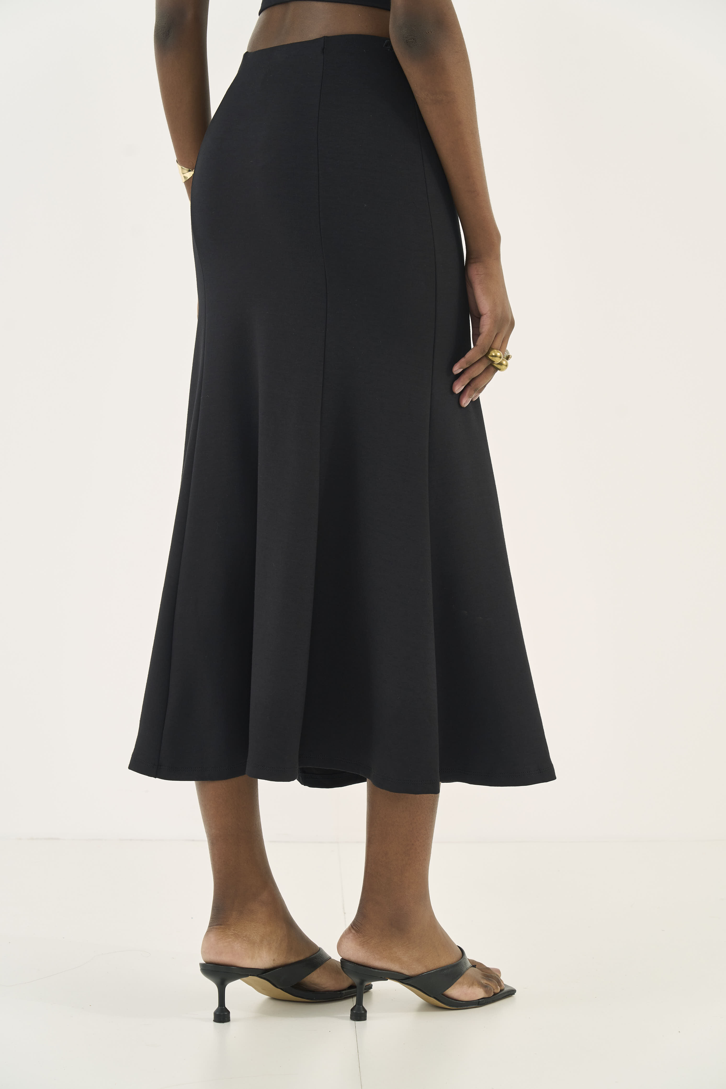 SAIA COLCCI P PRETO