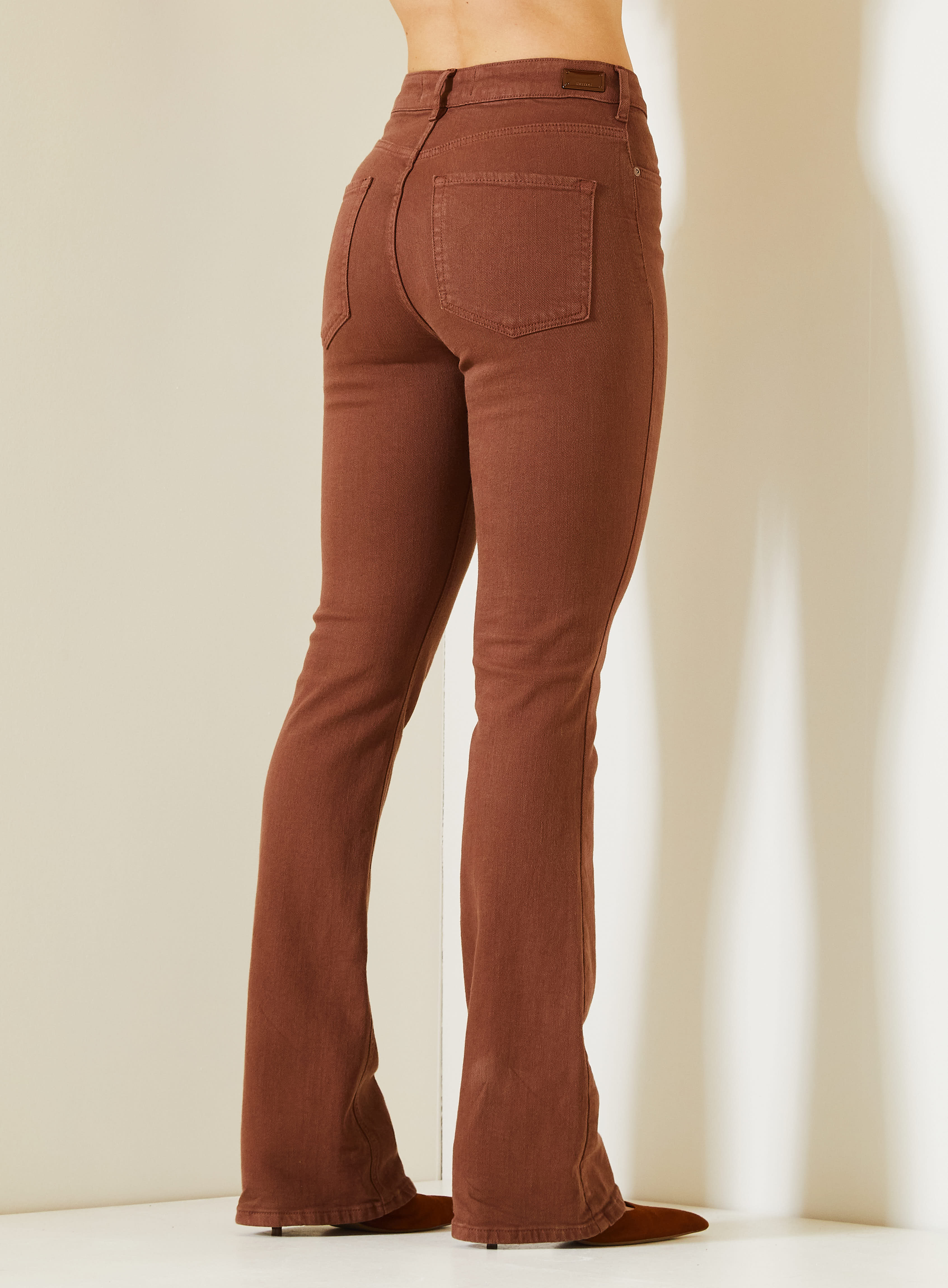 CALÇA SARJA CAMILA 38 MARROM TIRAMISU