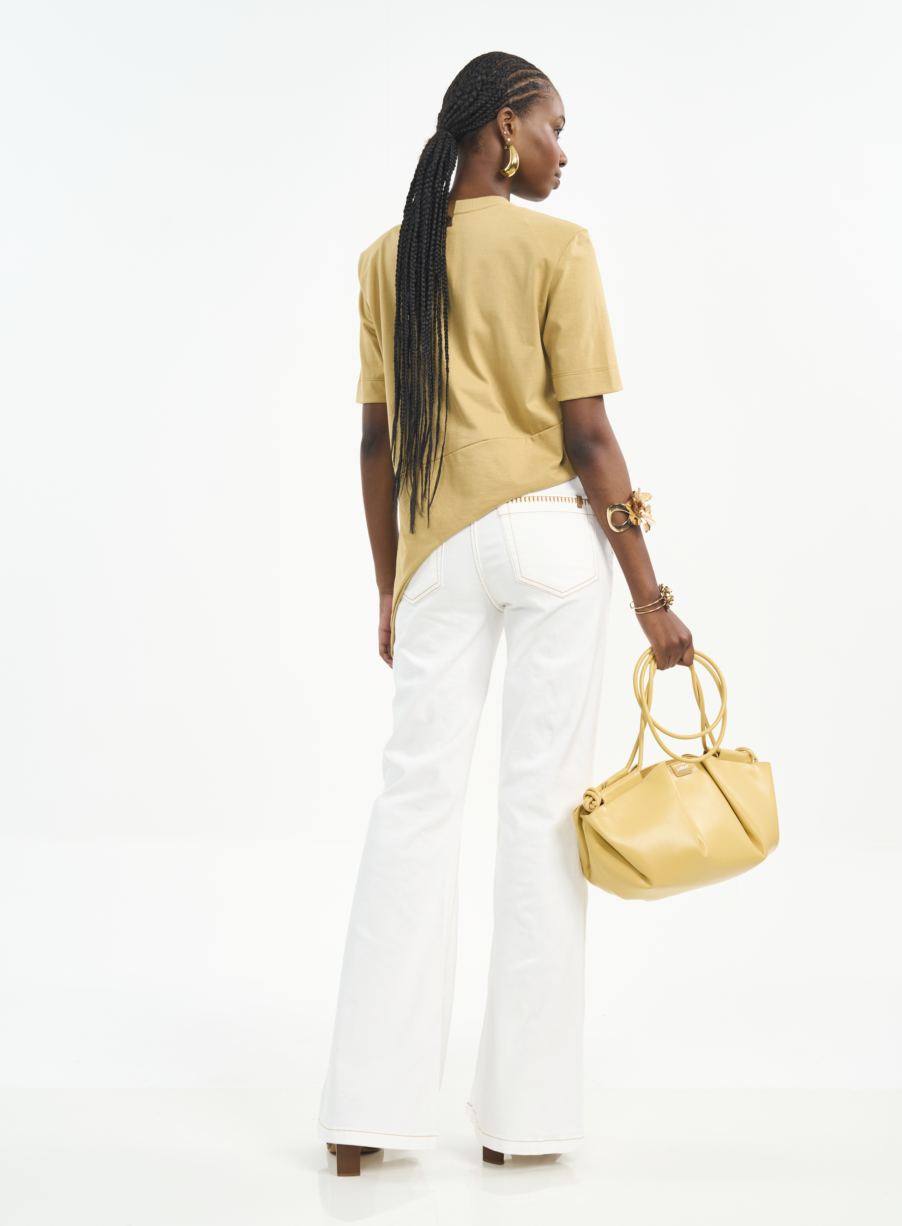 CALÇA SARJA BRUNA BOOT CUT 36 OFF SHELL
