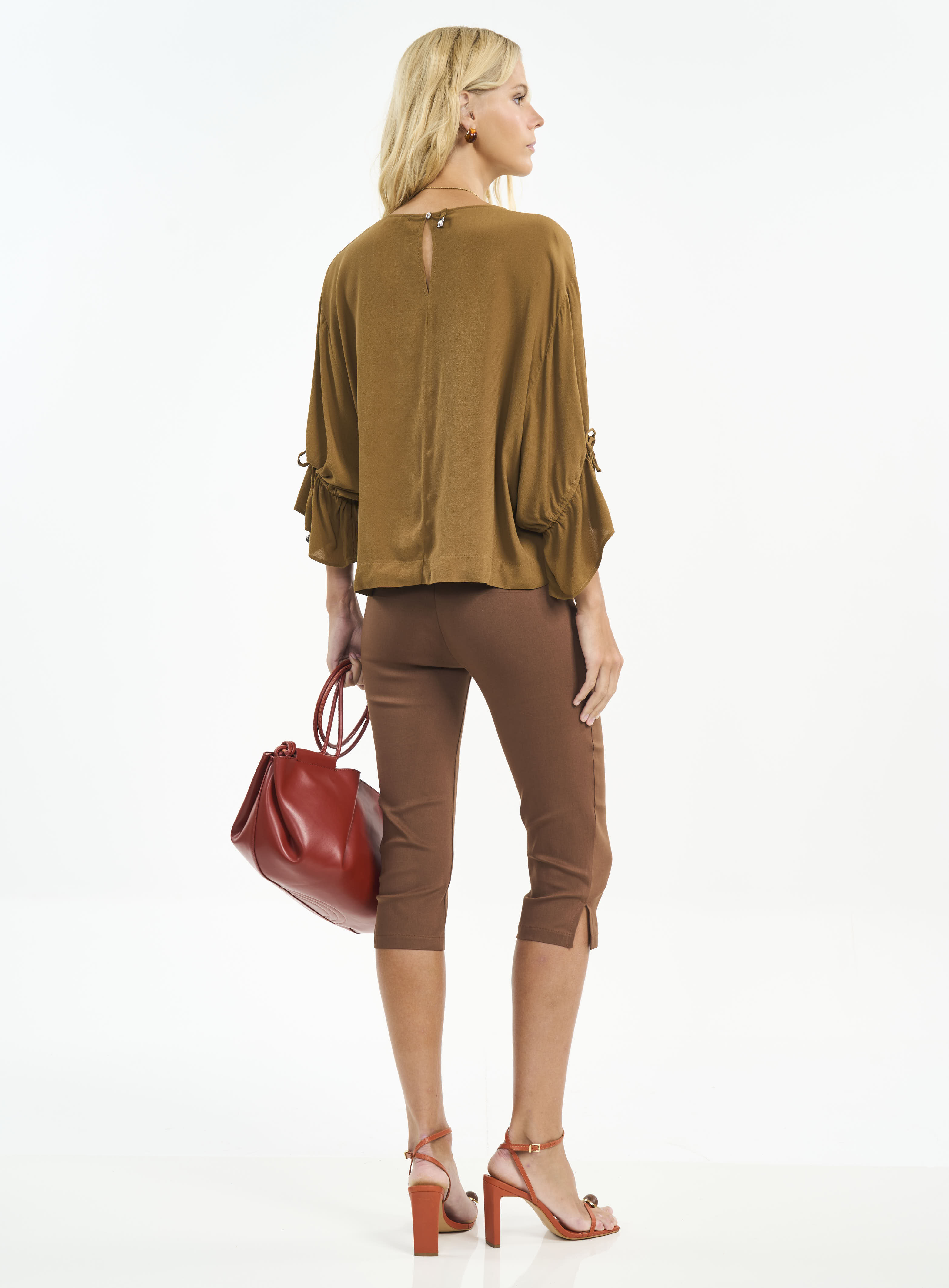 BLUSA COLCCI G MARROM CUMARU