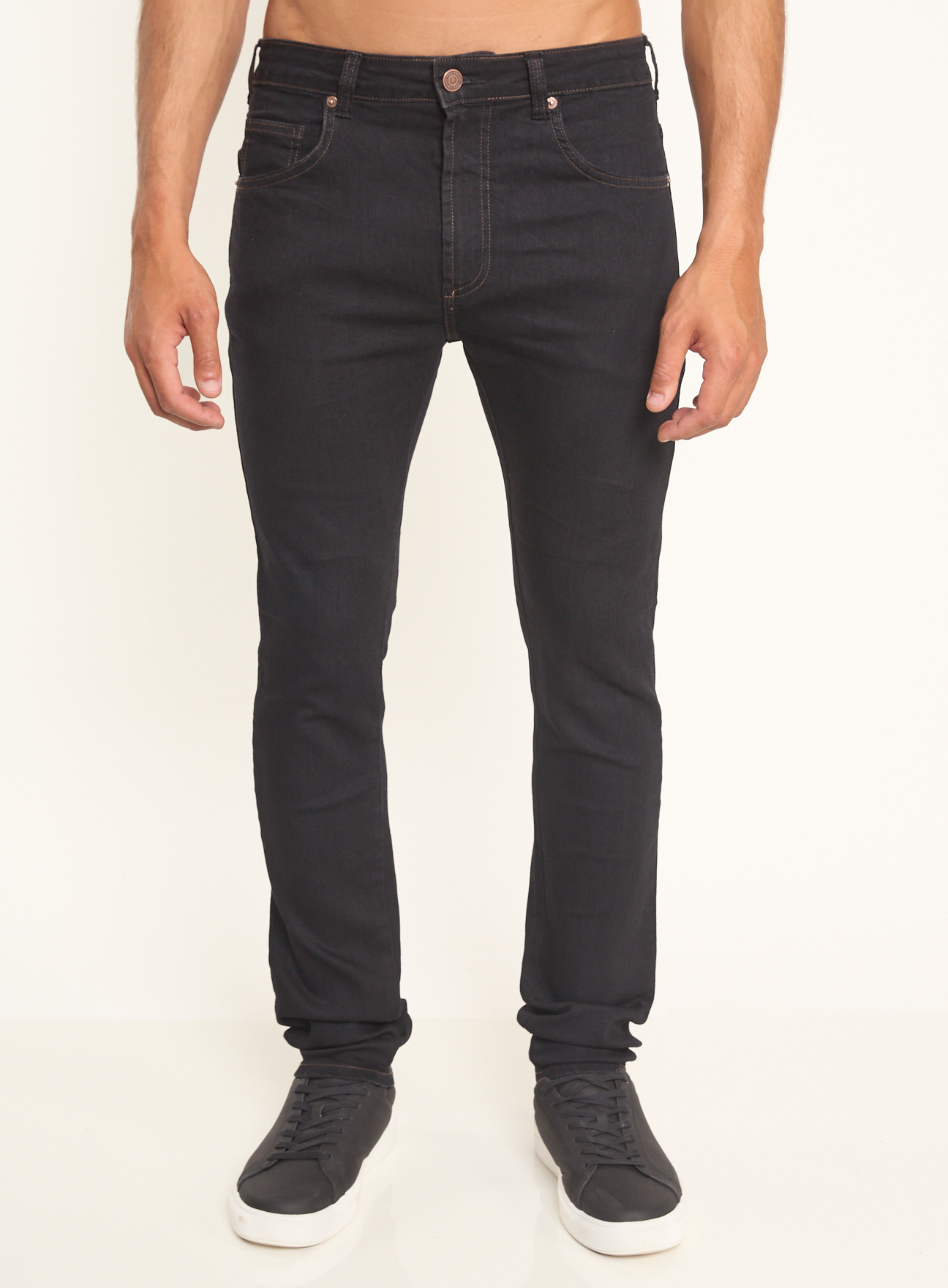 CALÇA JEANS NEW FELIPE 38 IND.PRETO
