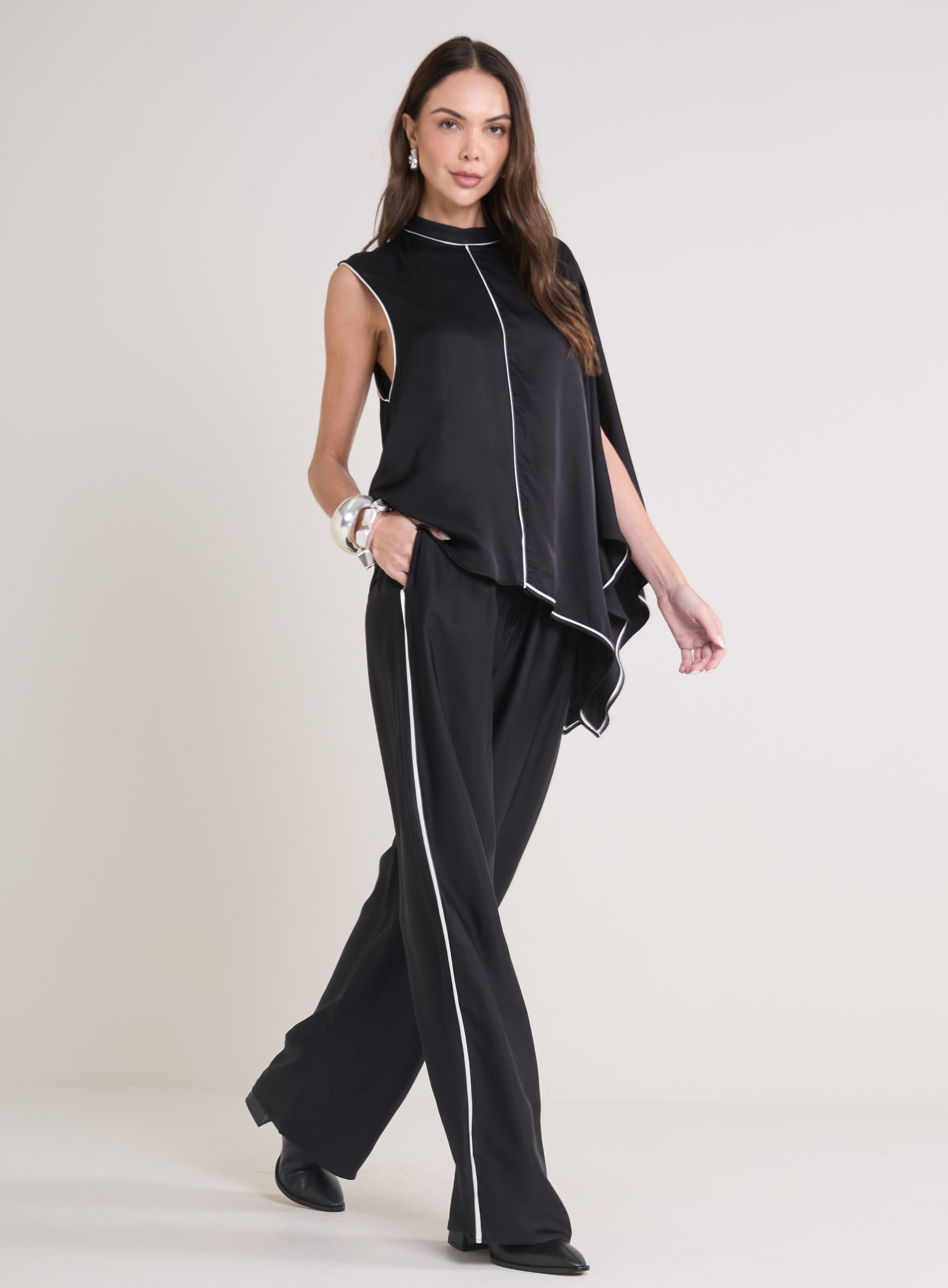 BLUSA FORUM G PRETO/OFF