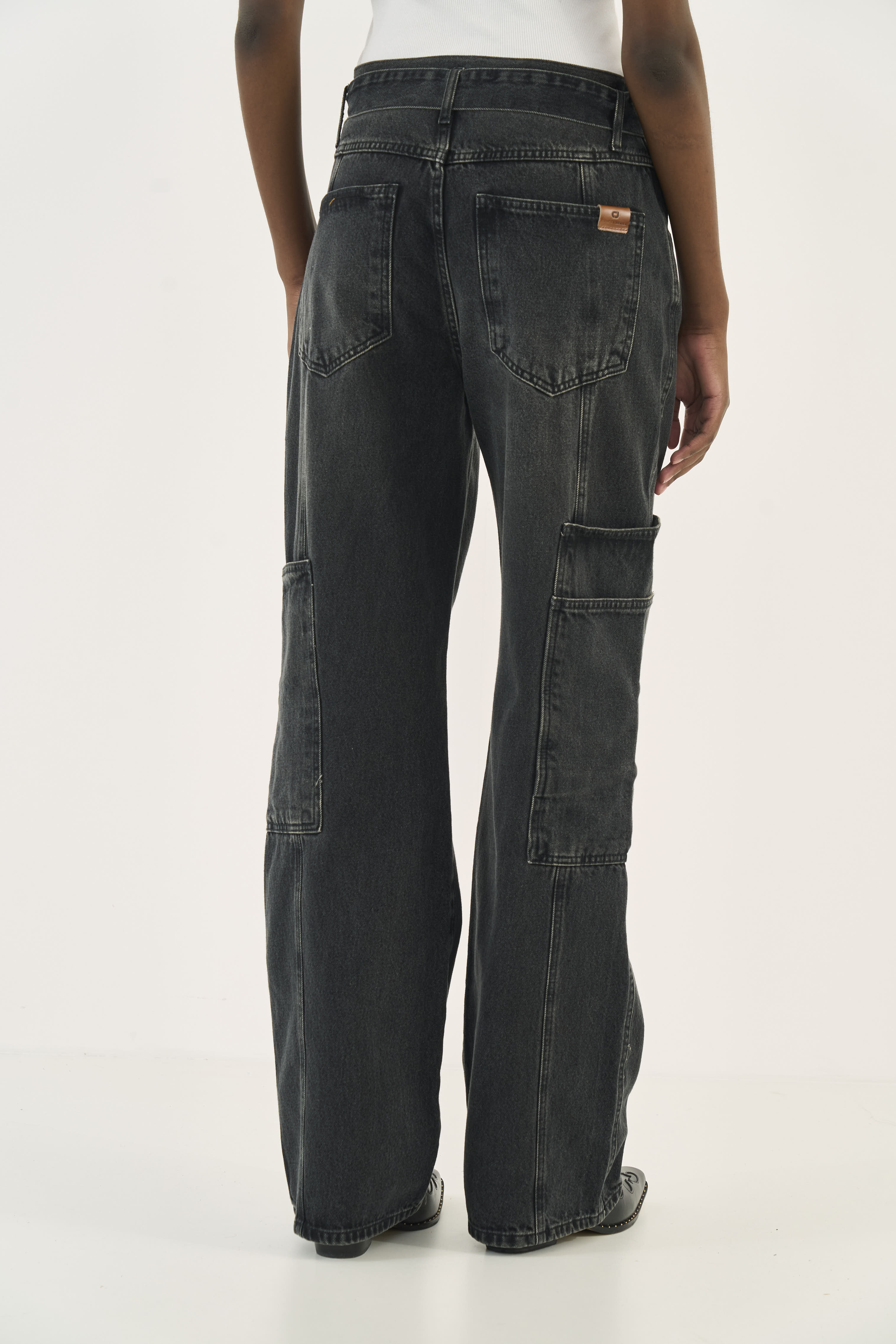 CALÇA JEANS BARCELONA 42 IND.PRETO