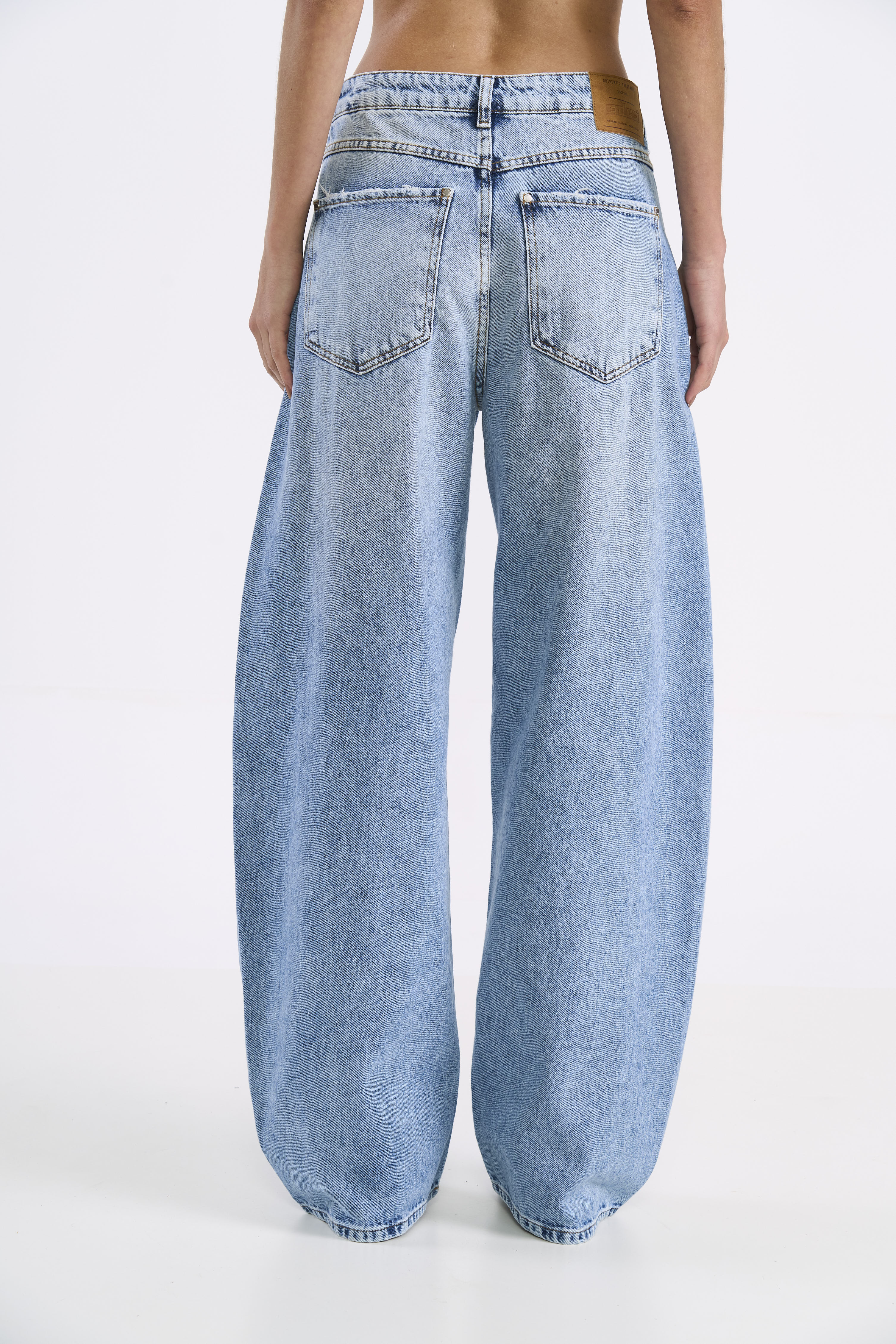 CALÇA JEANS BARRIL 42 INDIGO