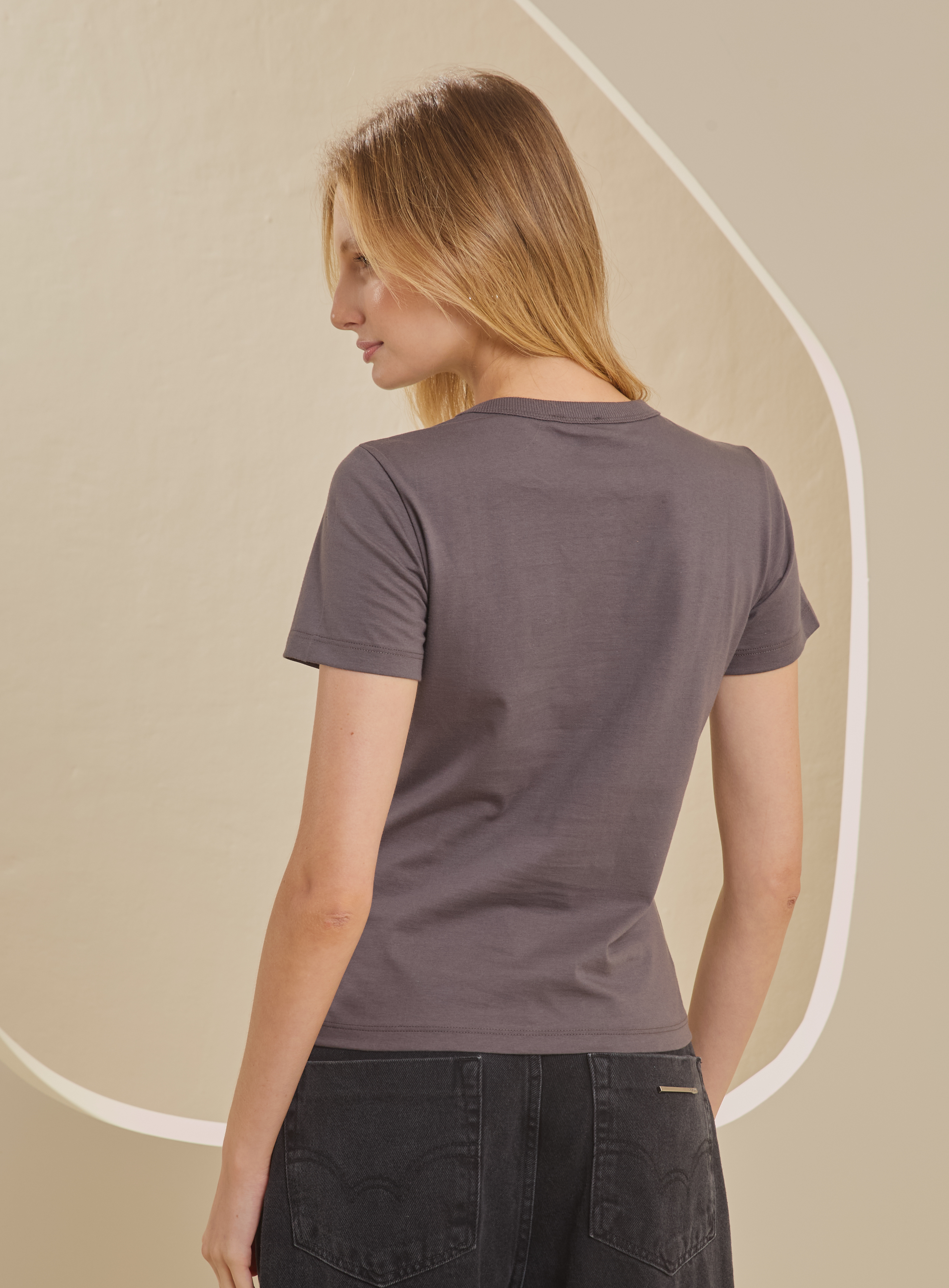 CAMISETA FORUM G CINZA NEGRO