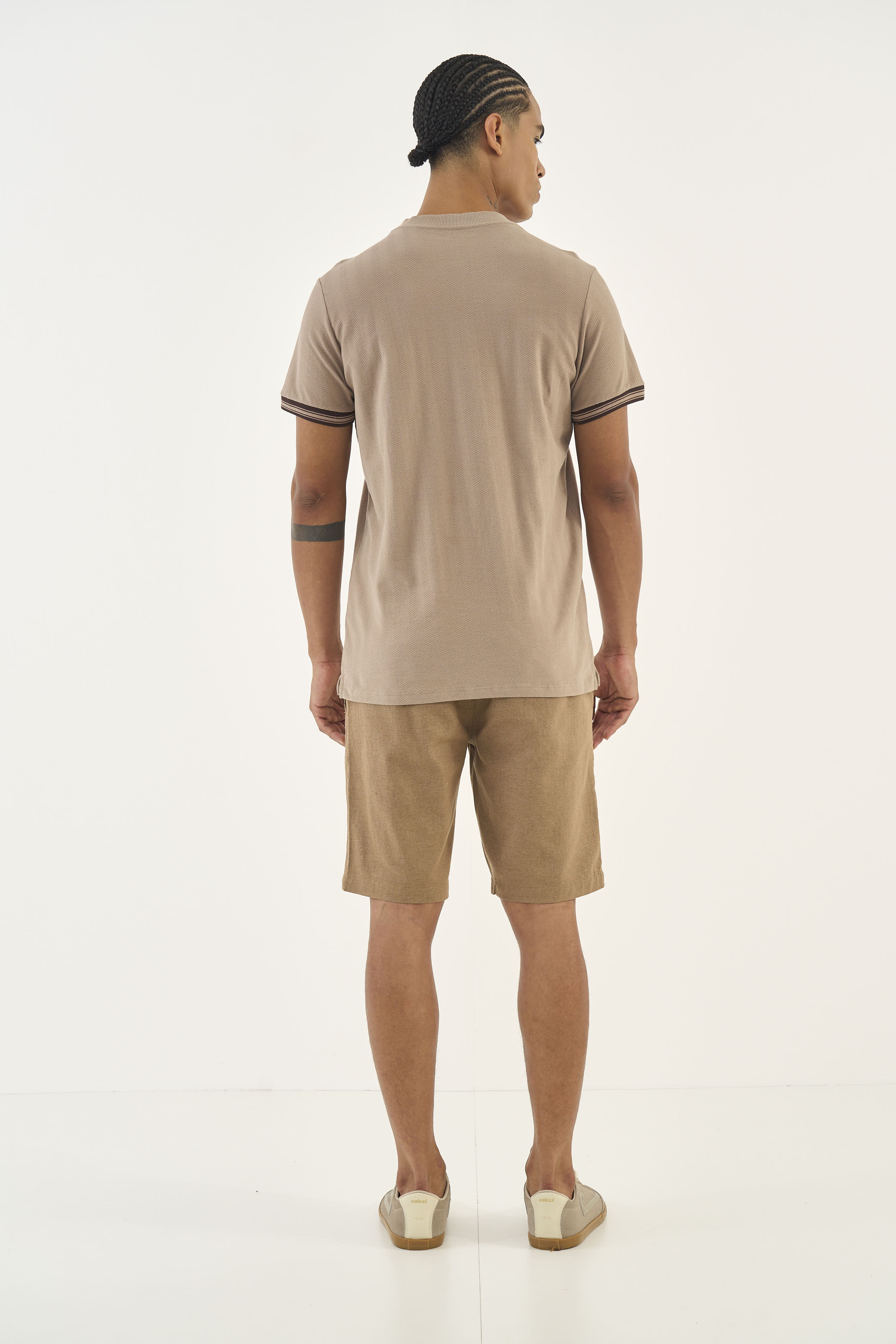 CAMISETA COLCCI M BEGE SAND CASTLE