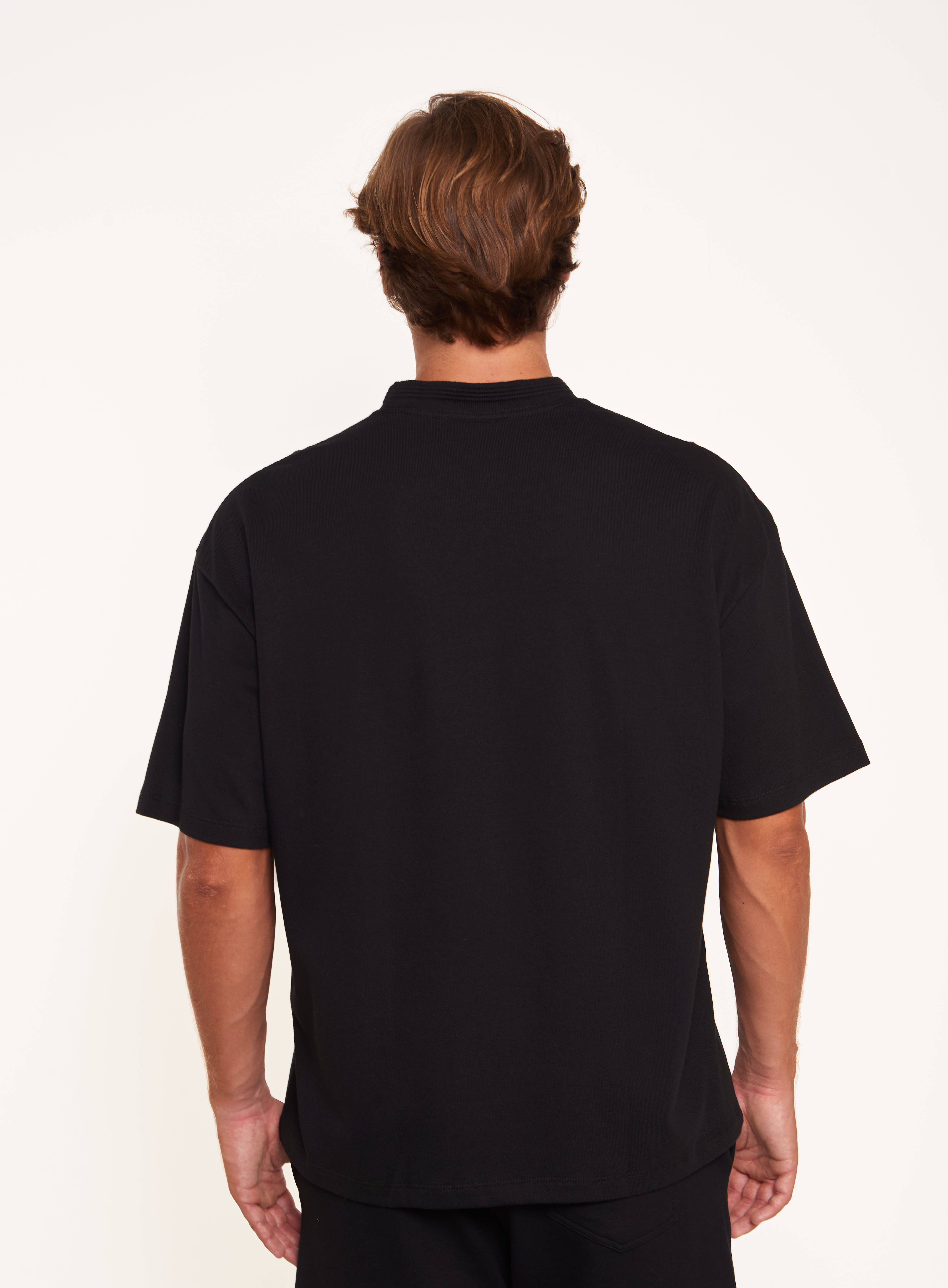 CAMISETA COLCCI G PRETO