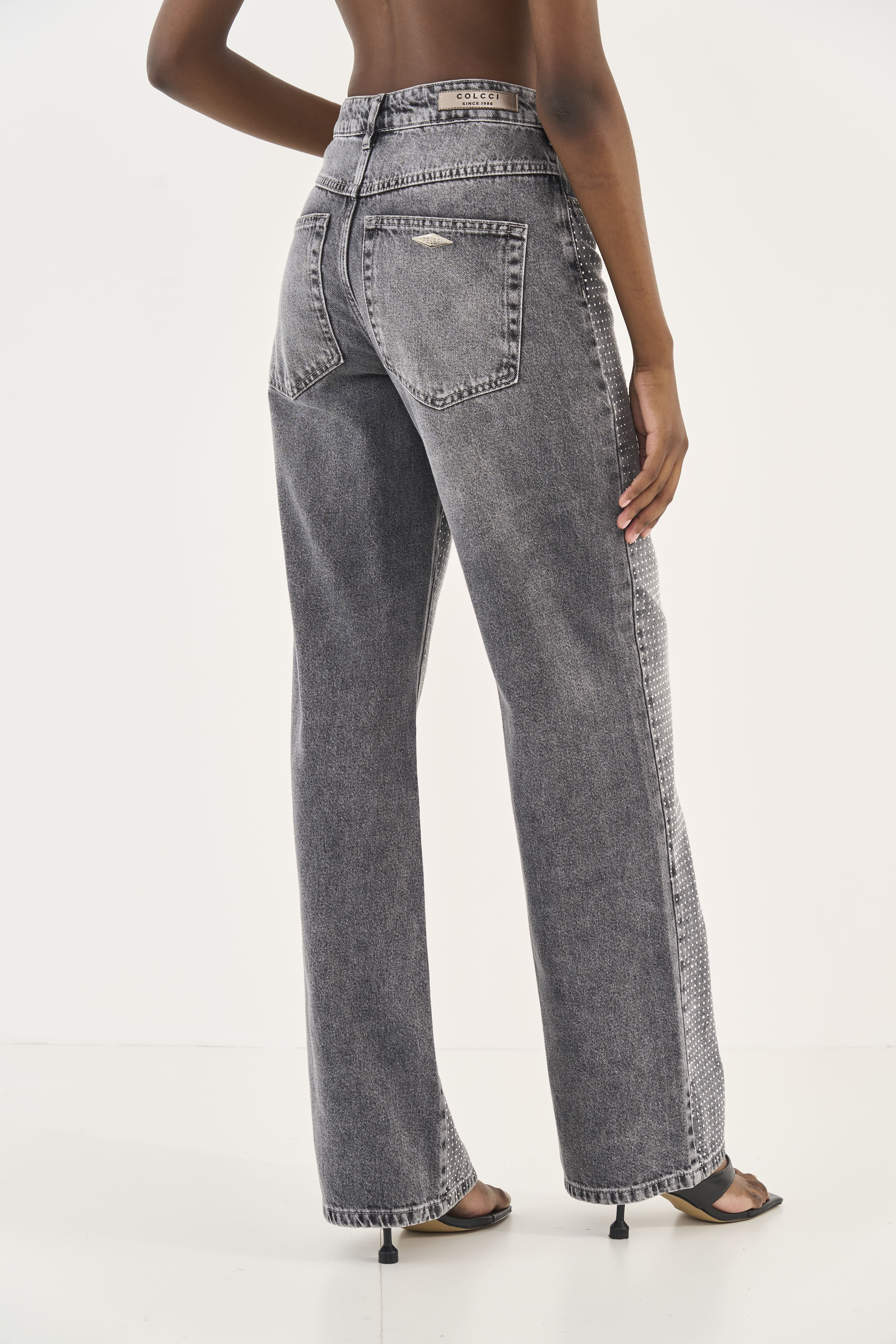 CALÇA JEANS JULIETTE COM APLICAÇÃO 38 IND.PRETO