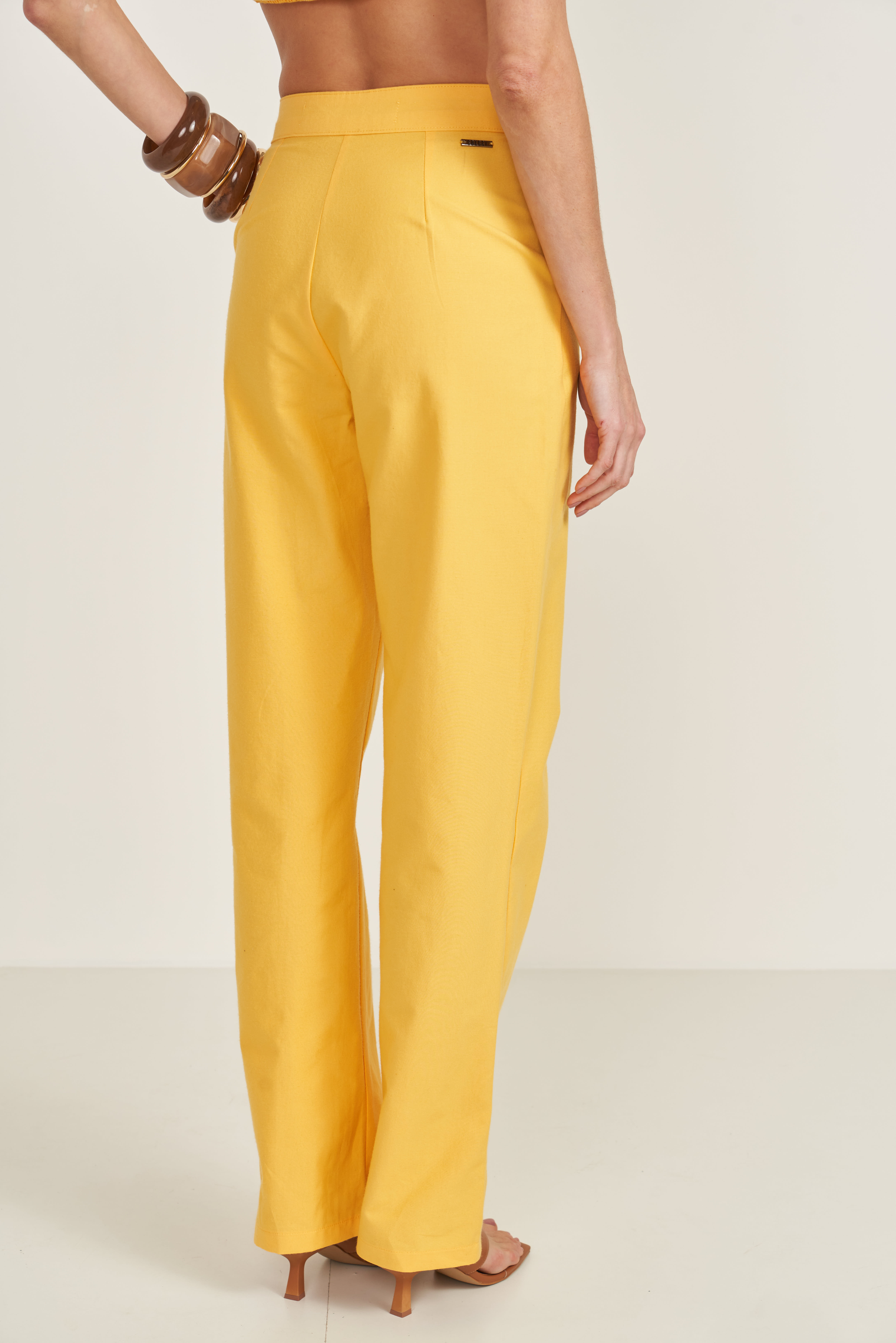 CALÇA COLCCI G AMARELO MACAO