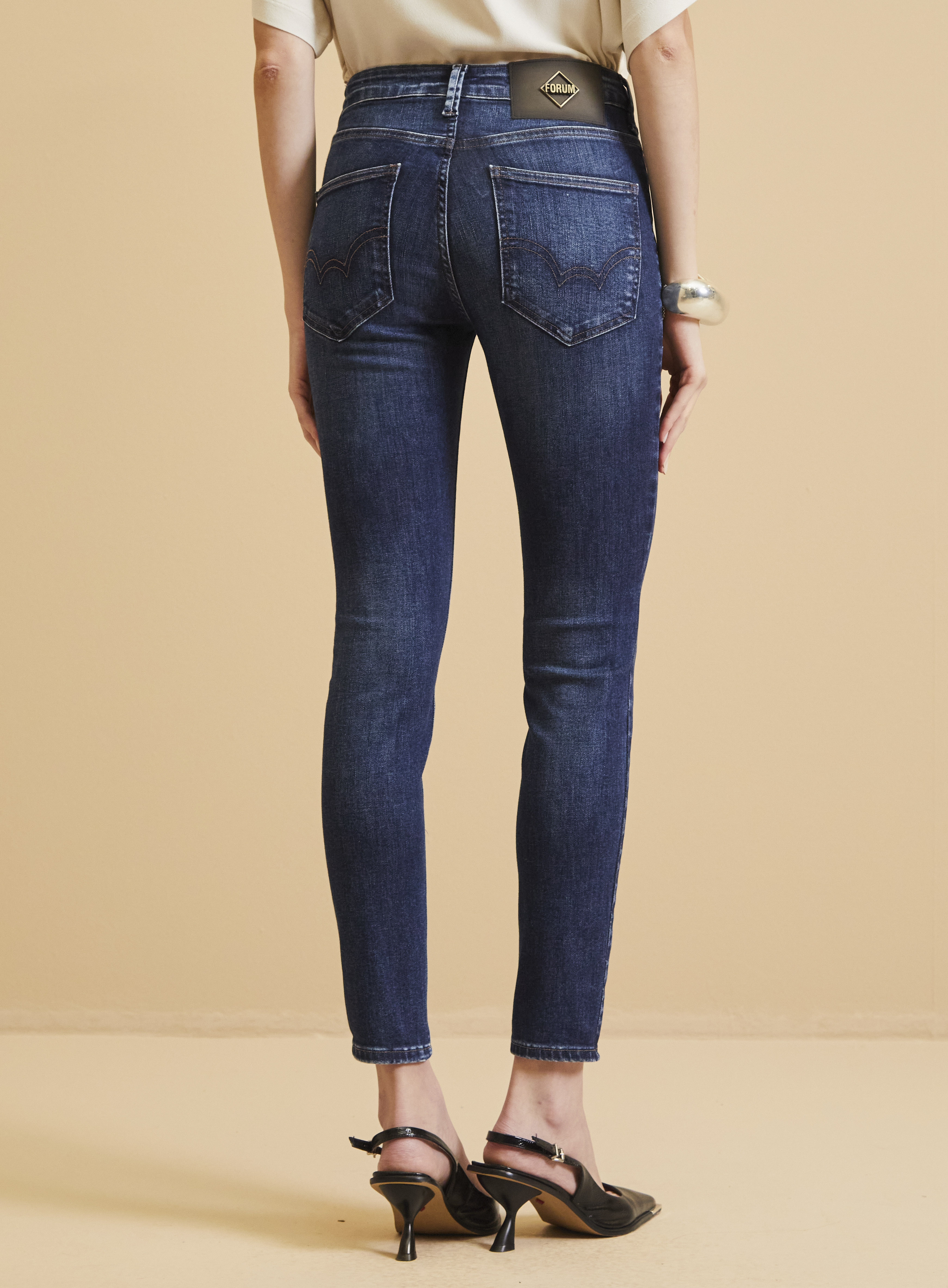 CALÇA JEANS MARISA 2 CIGARRETE 38 INDIGO