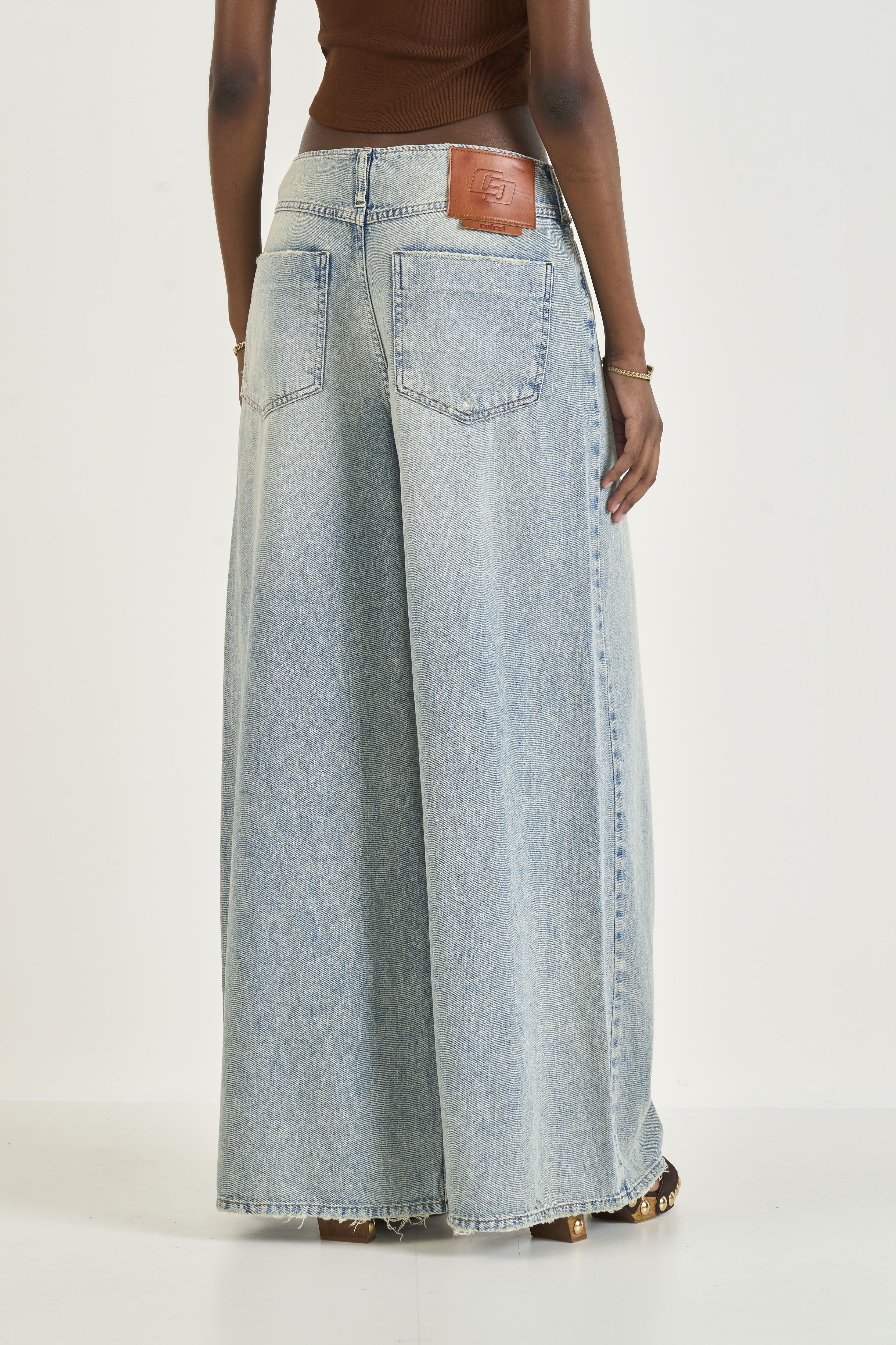 CALÇA JEANS BRUNA LOW 38 INDIGO