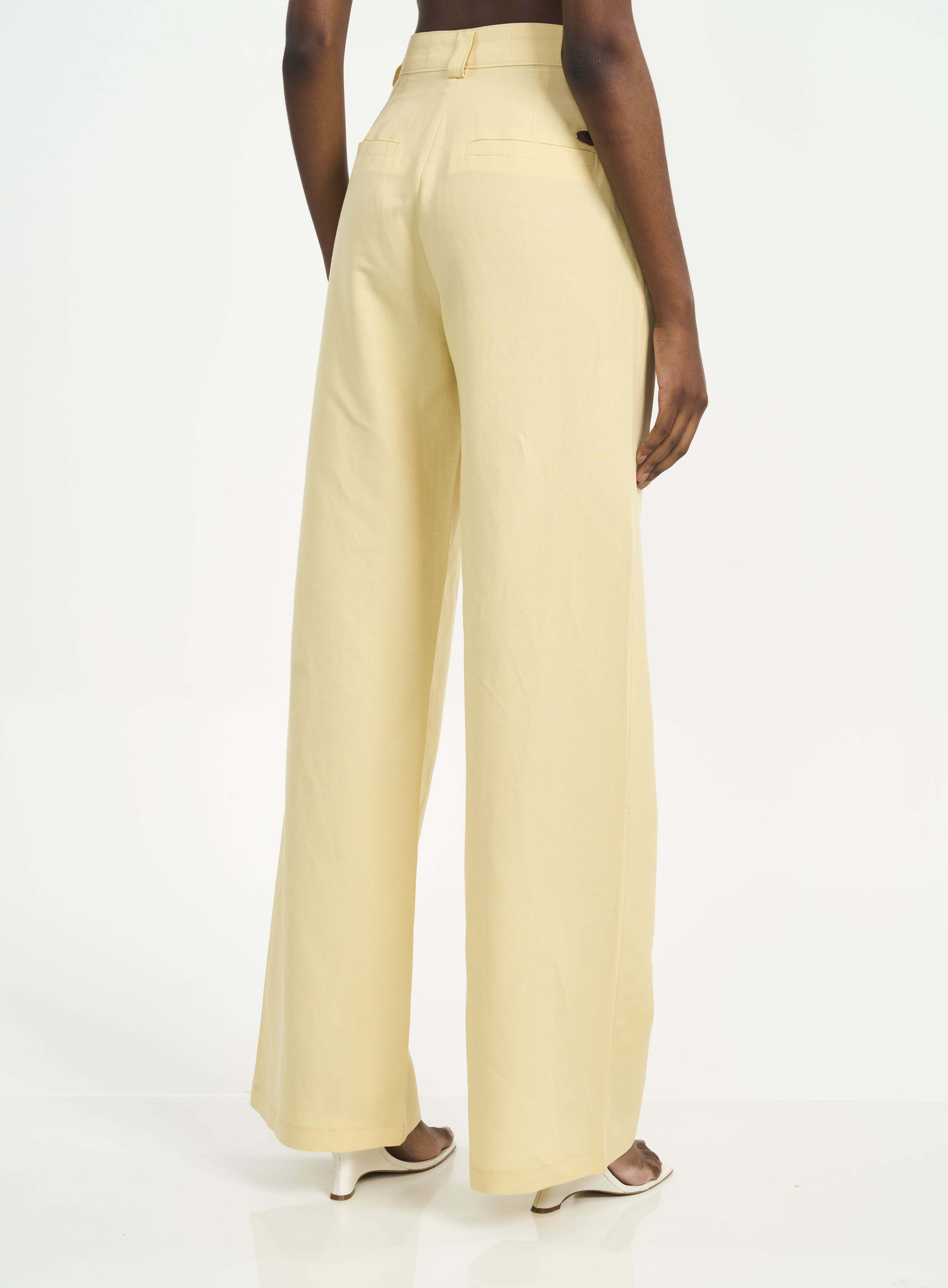 CALÇA LINHO M AMARELO SOLENE