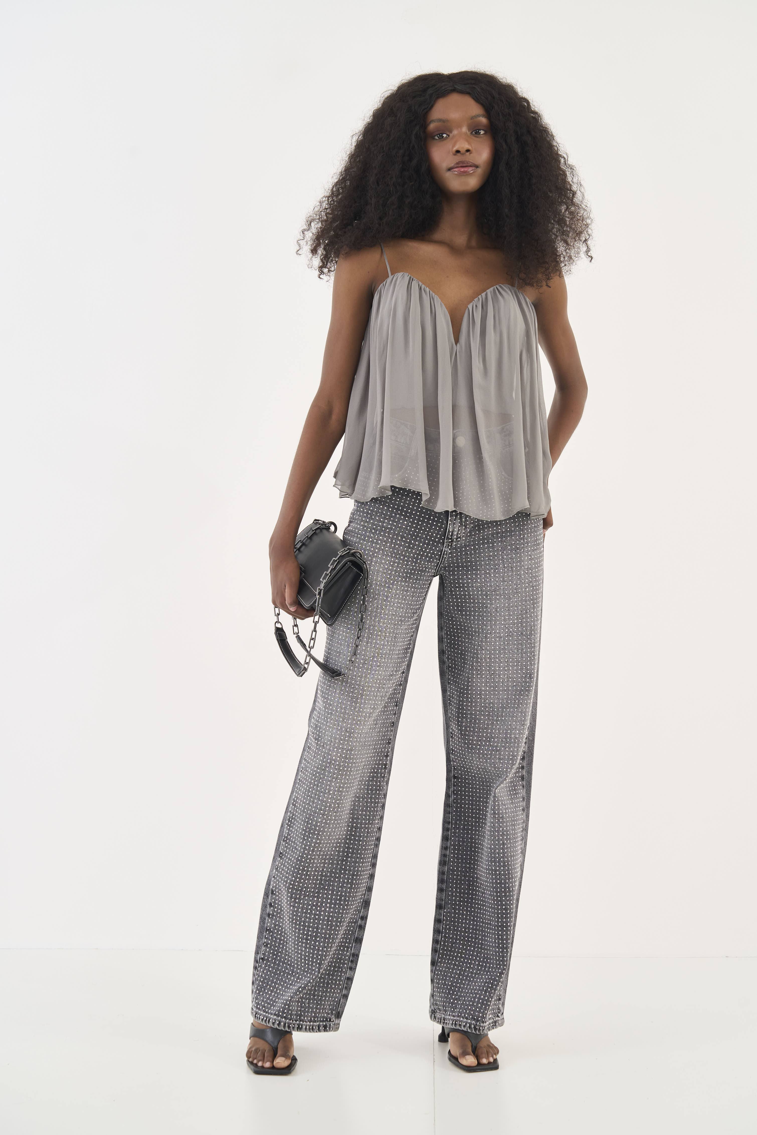 CALÇA JEANS JULIETTE COM APLICAÇÃO 38 IND.PRETO