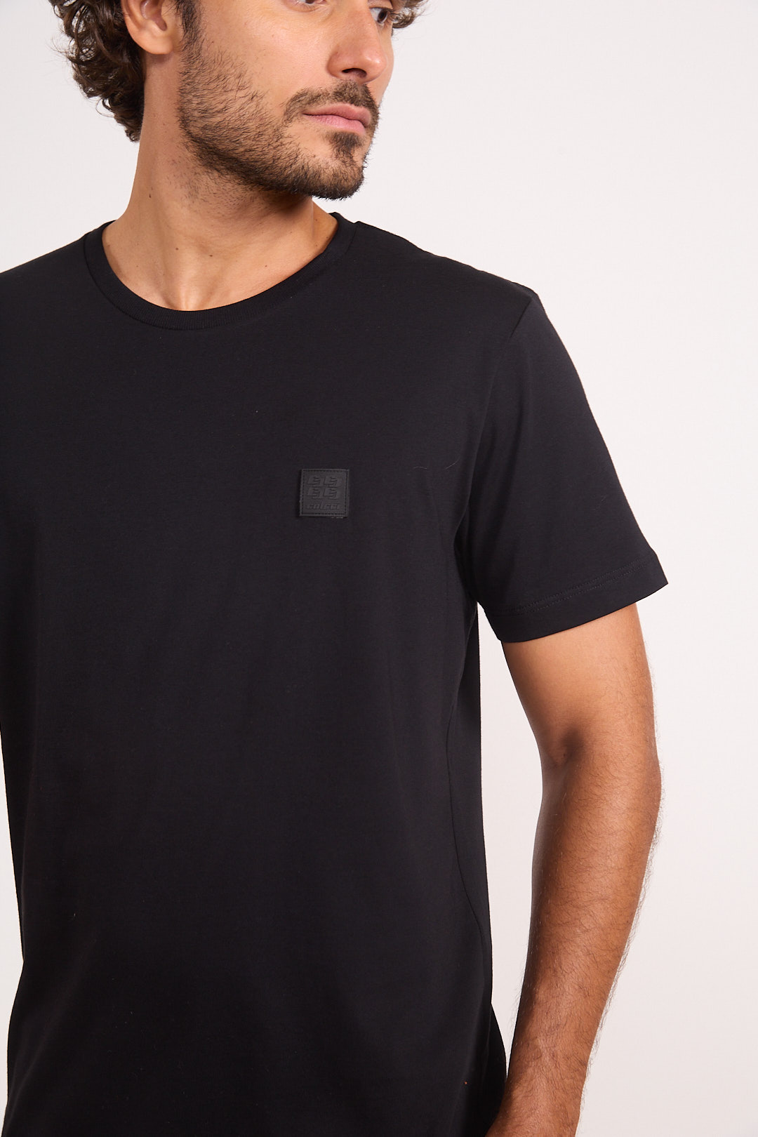 CAMISETA COLCCI GG PRETO