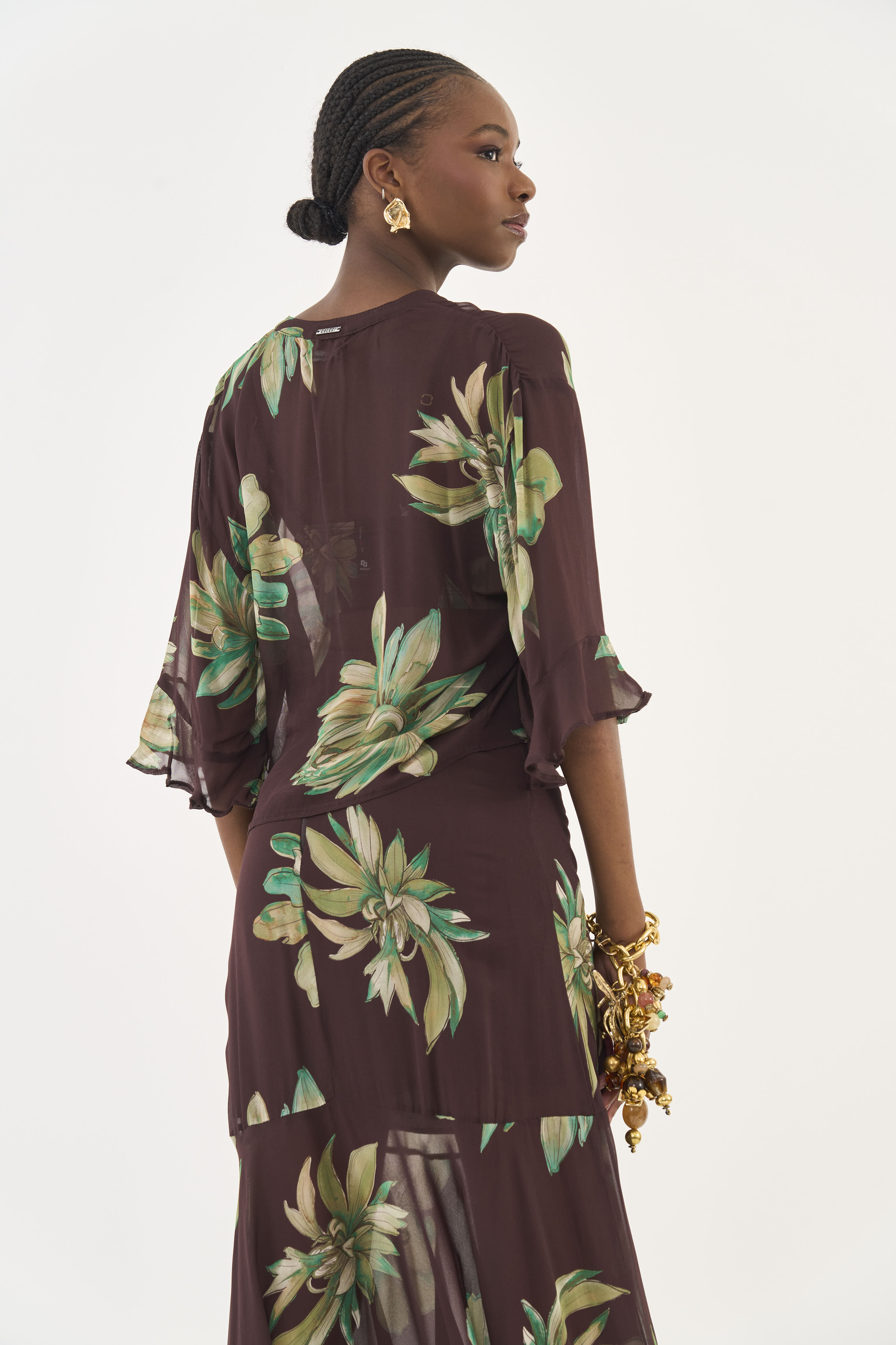 BLUSA ESTAMPADA M FLORES DE OUT.