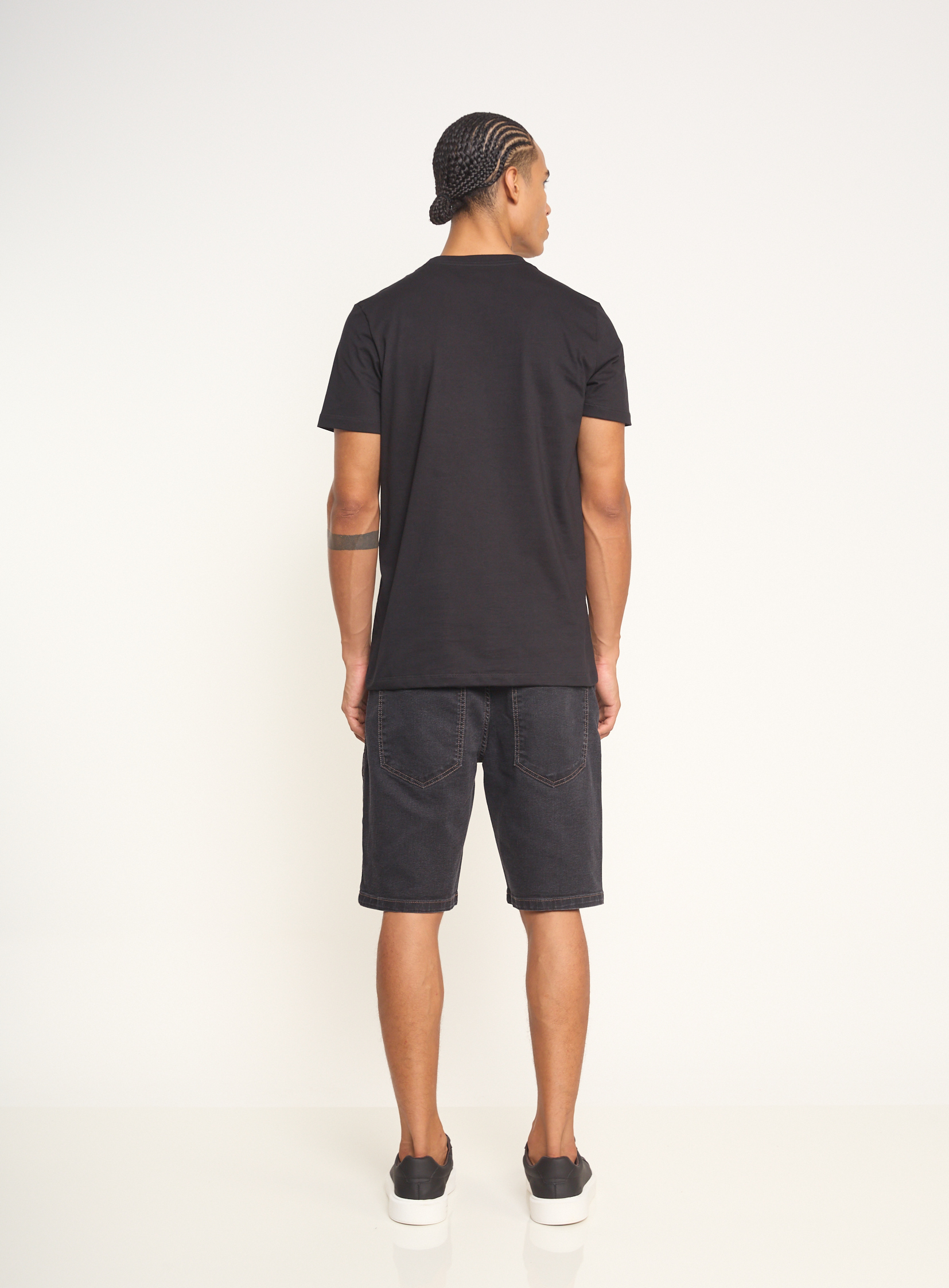 CAMISETA COLCCI GG PRETO