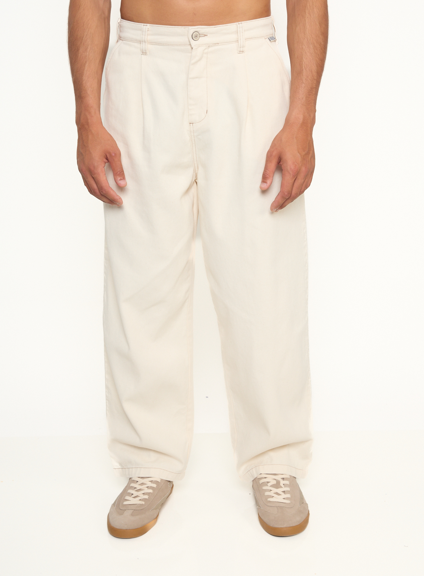 CALÇA SARJA BAGGY LONDON 42 OFF SHELL