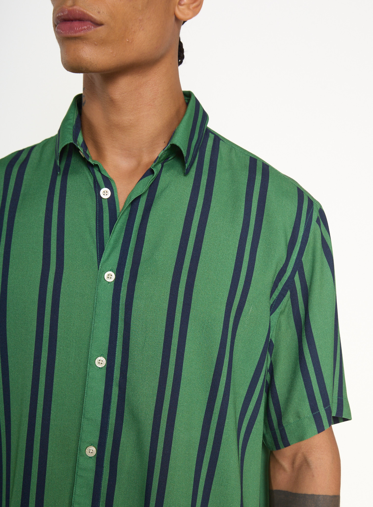 CAMISA ESTAMPADA BOX G LISTRADO DUPLO