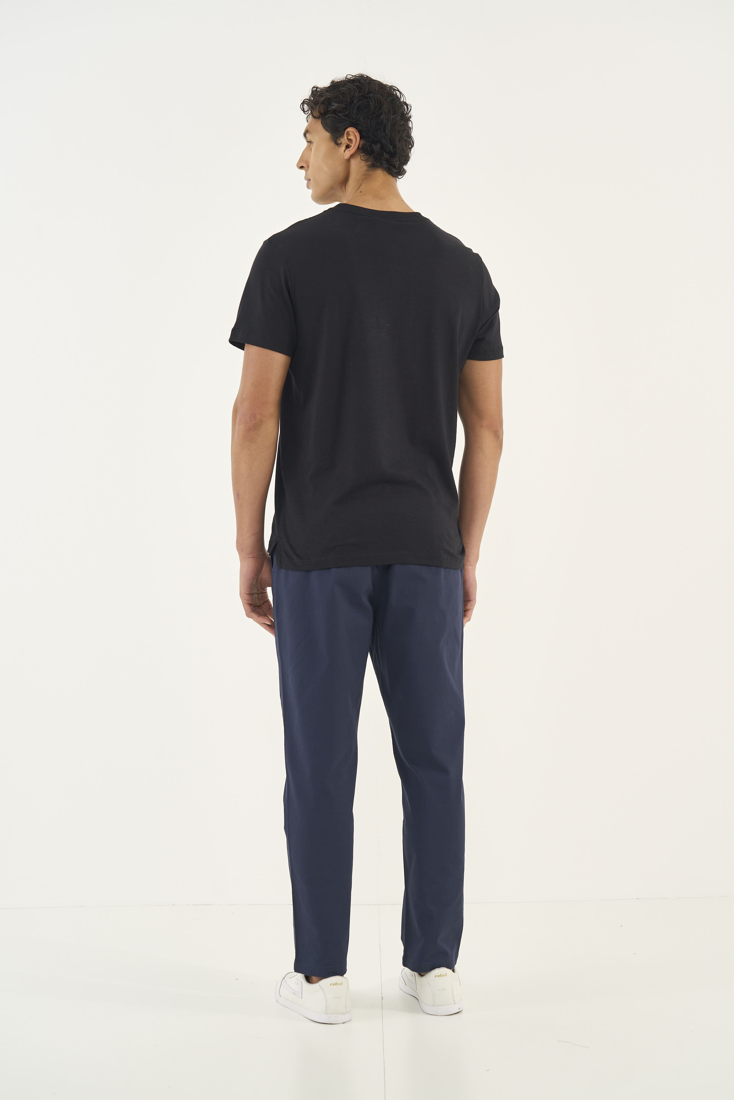 CAMISETA LINHO G BEGE/MARROM