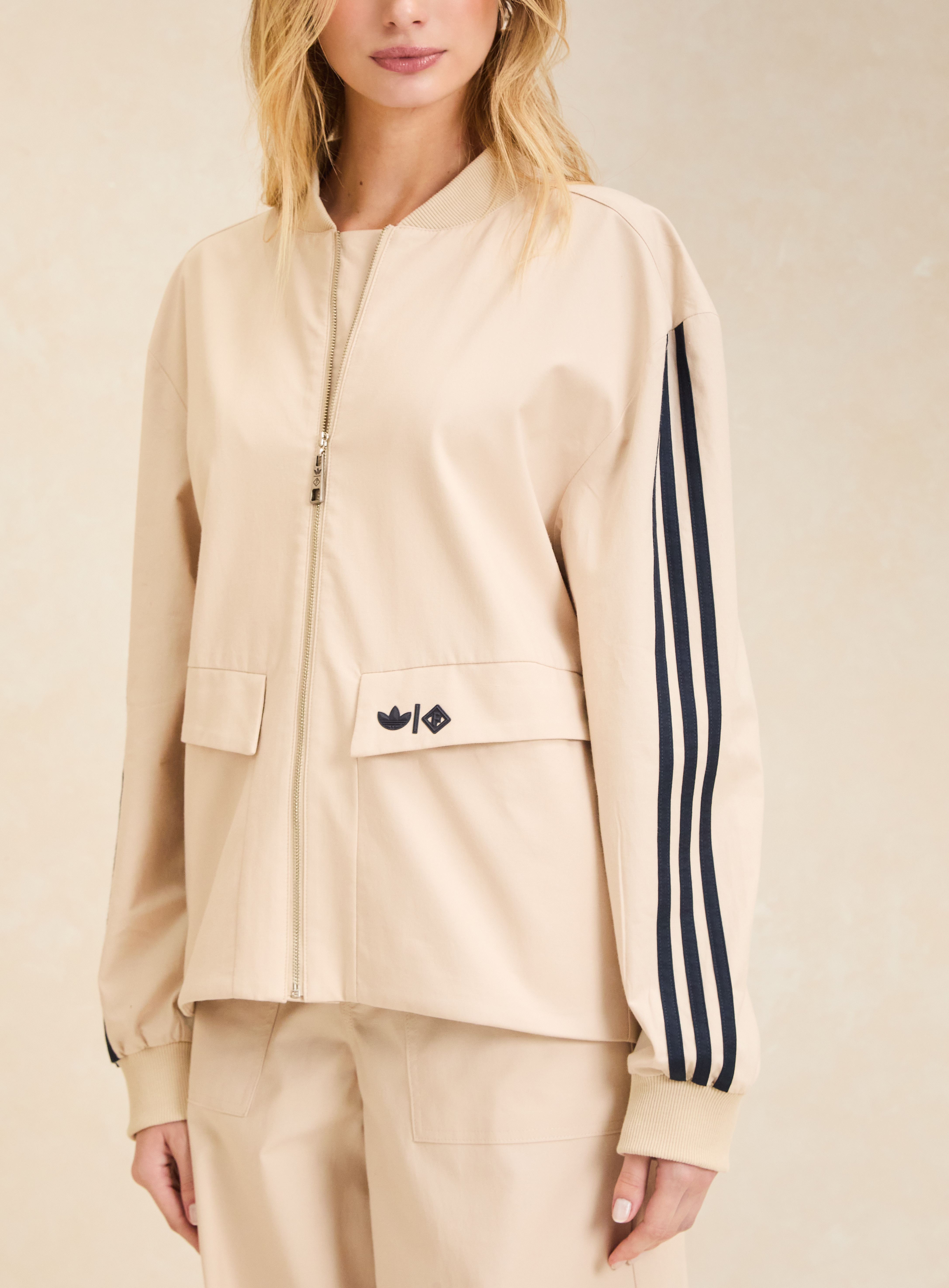 JAQUETA ADIDAS FORUM G BEGE DAISY