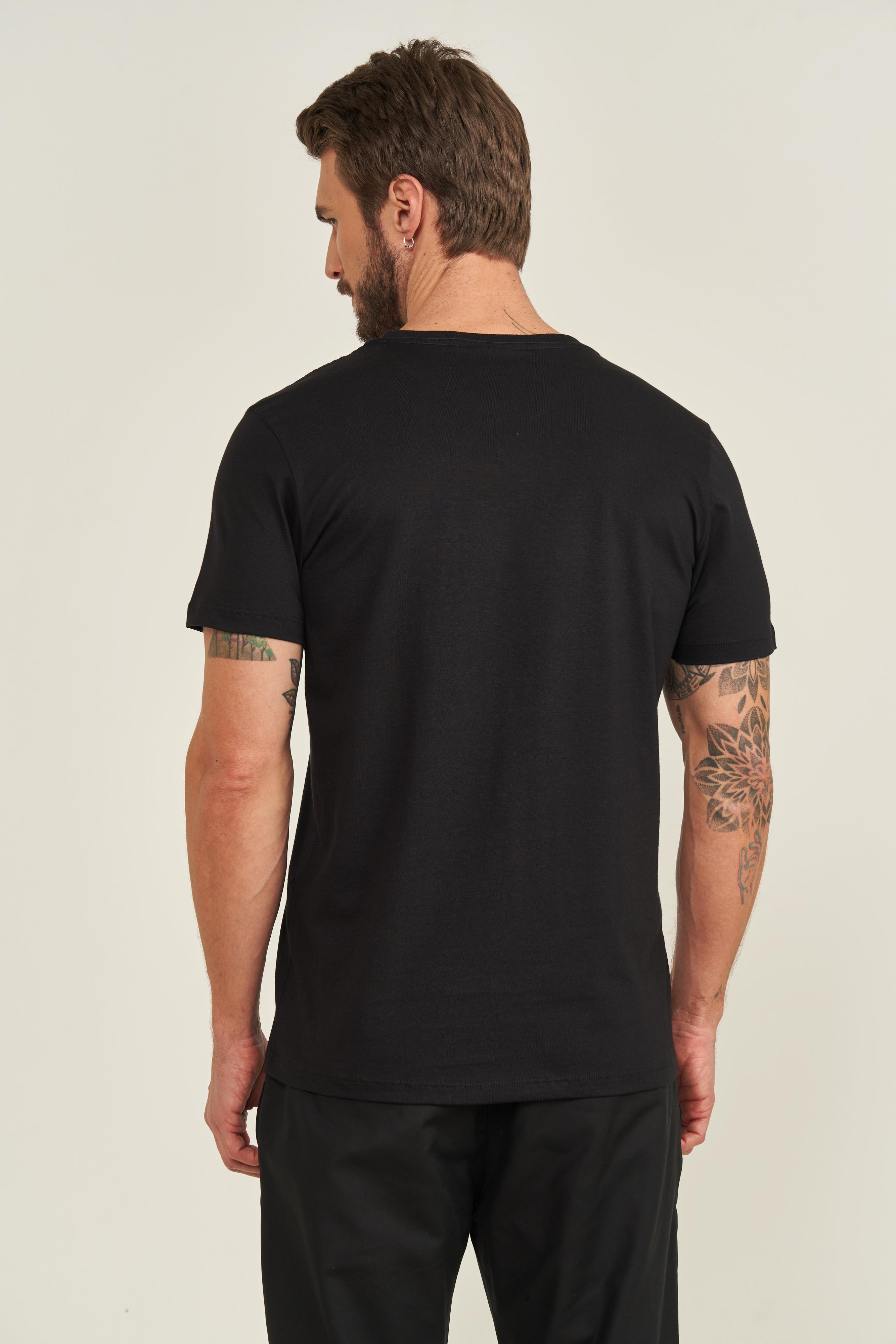 CAMISETA COLCCI GG PRETO