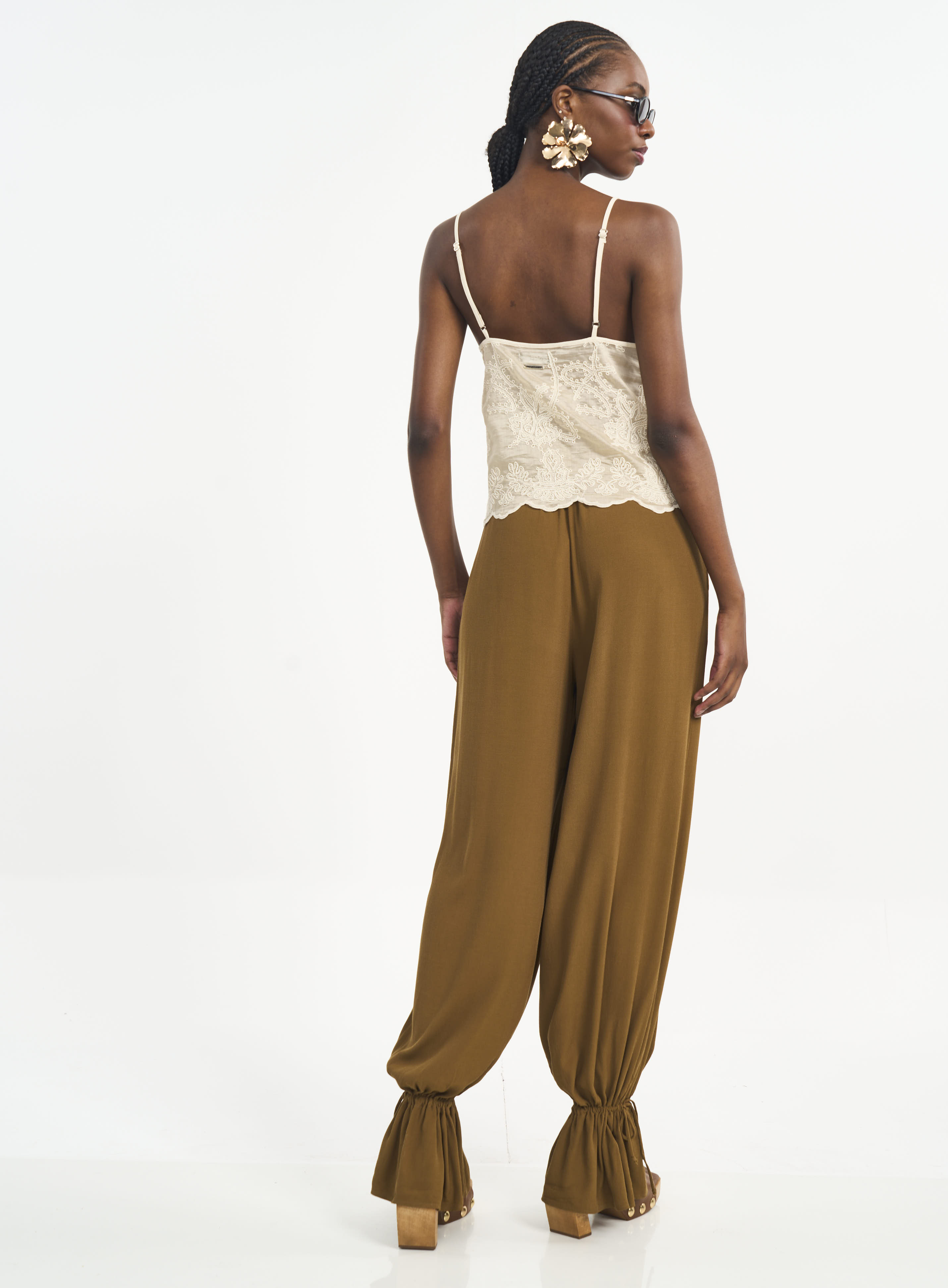 BLUSA BORDADA M BEGE BIENTO