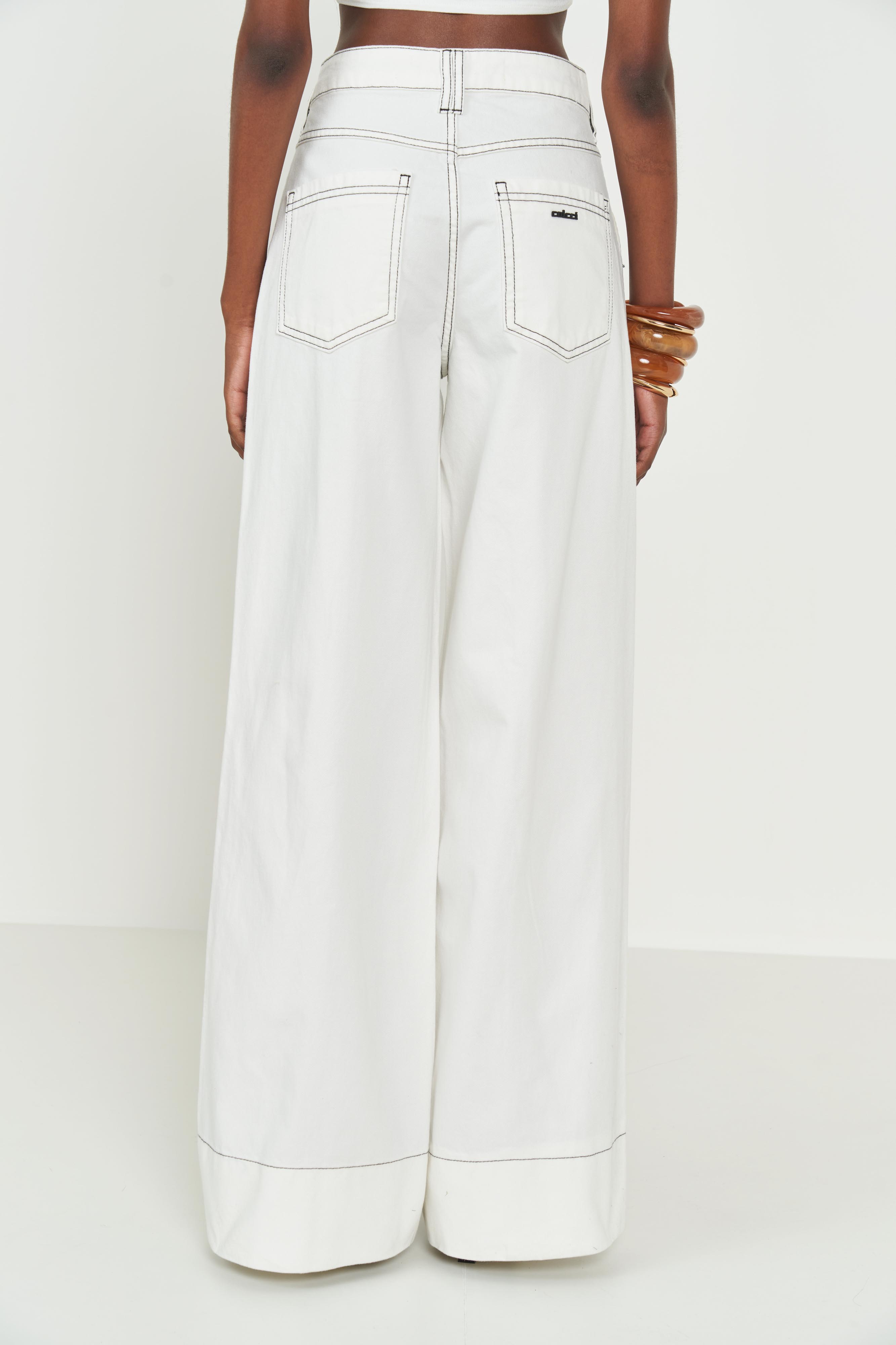 CALÇA SARJA SILVIA 40 OFF SHELL