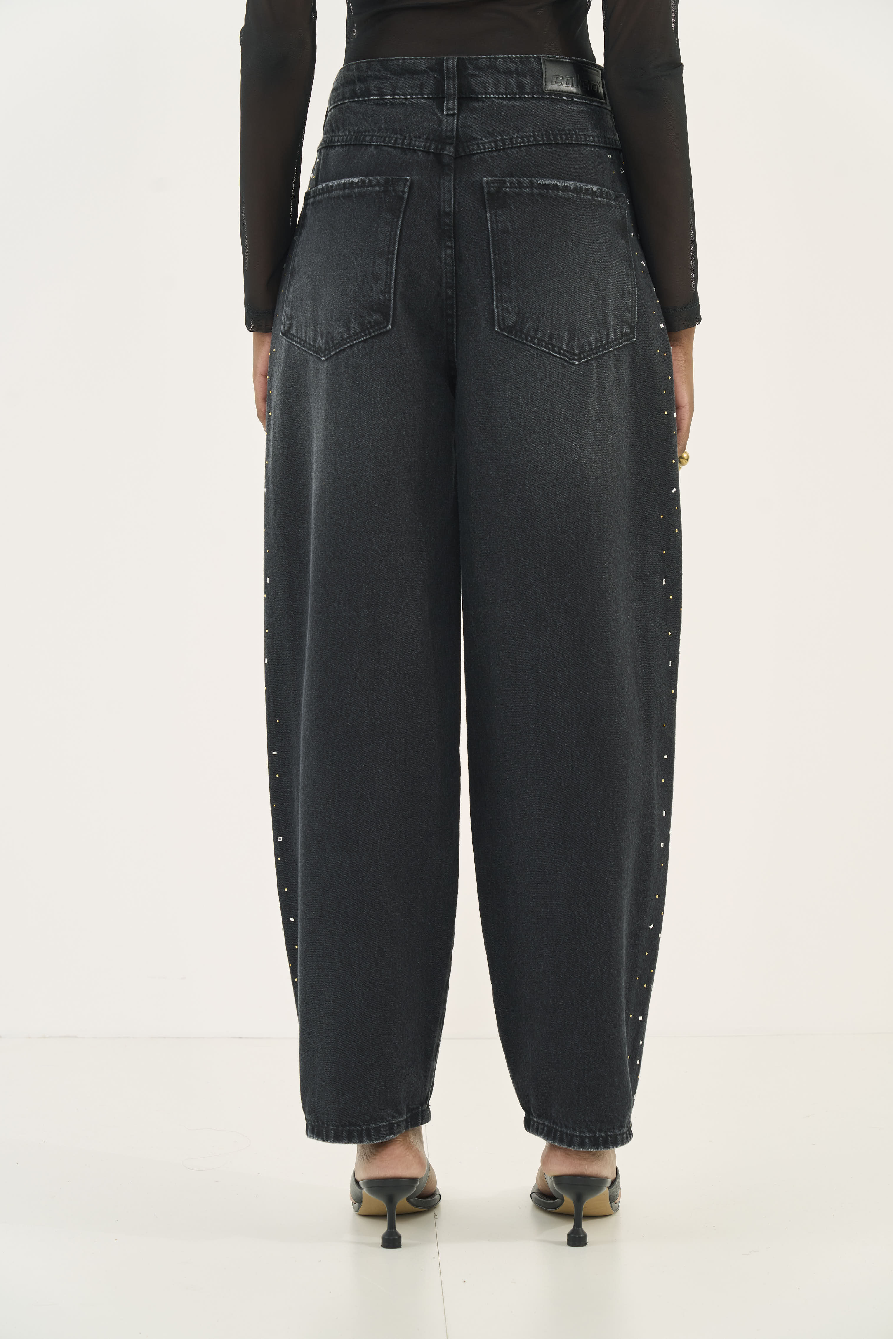 CALÇA JEANS JOANA BARRIL 44 IND.PRETO